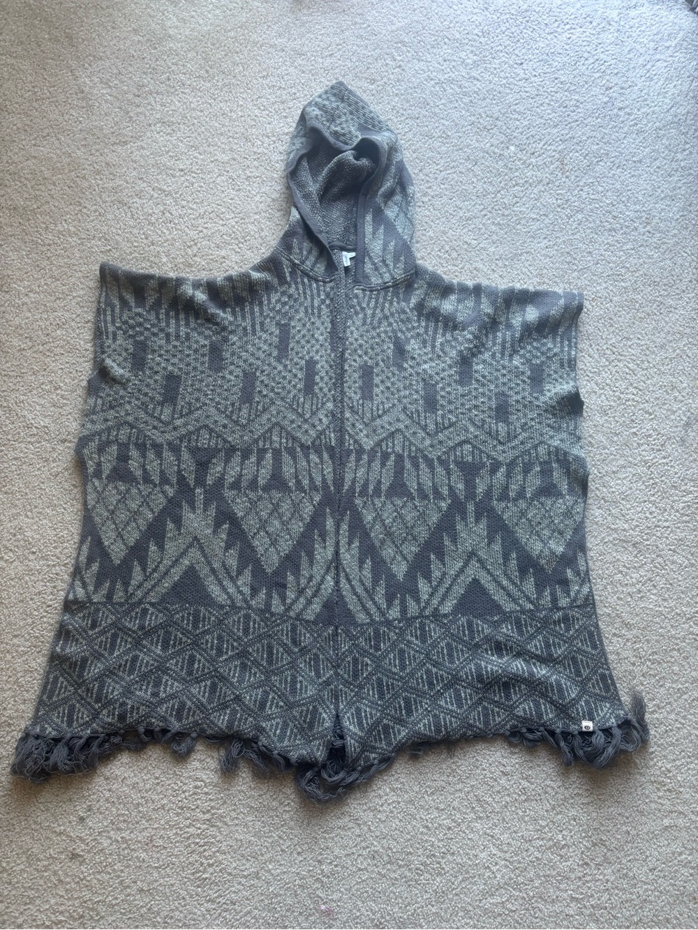 Rip Curl Gray Hooded Aztec Knit Poncho